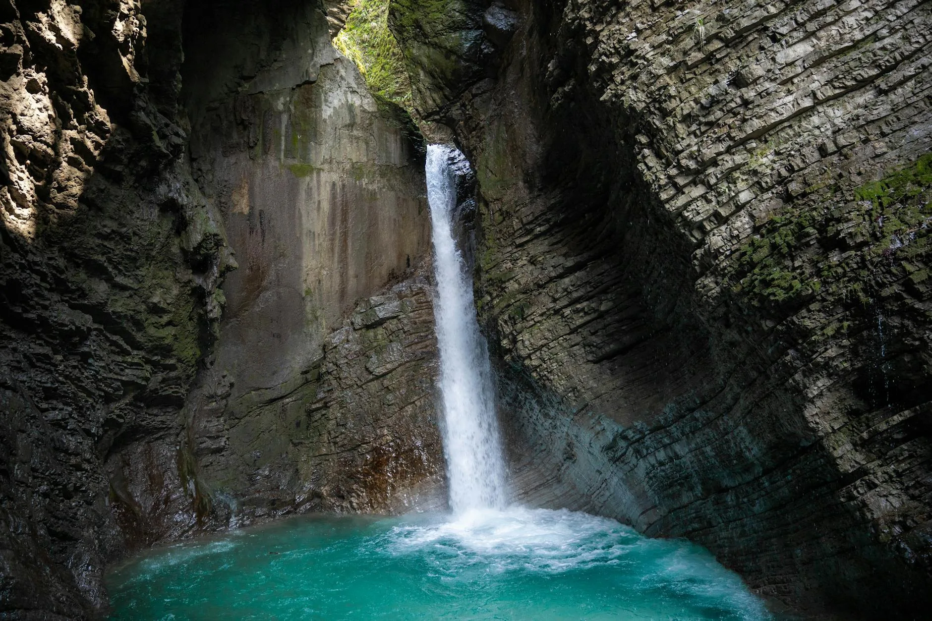 Gorges, canyons et cascades