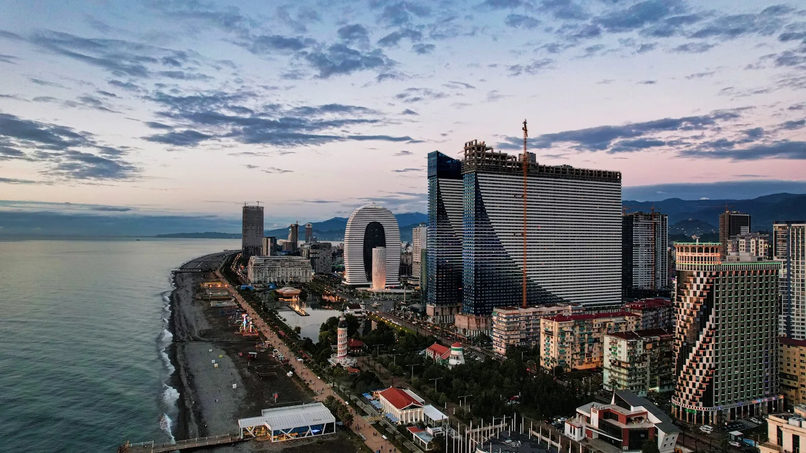 Le boulevard maritime : le cœur de Batoumi