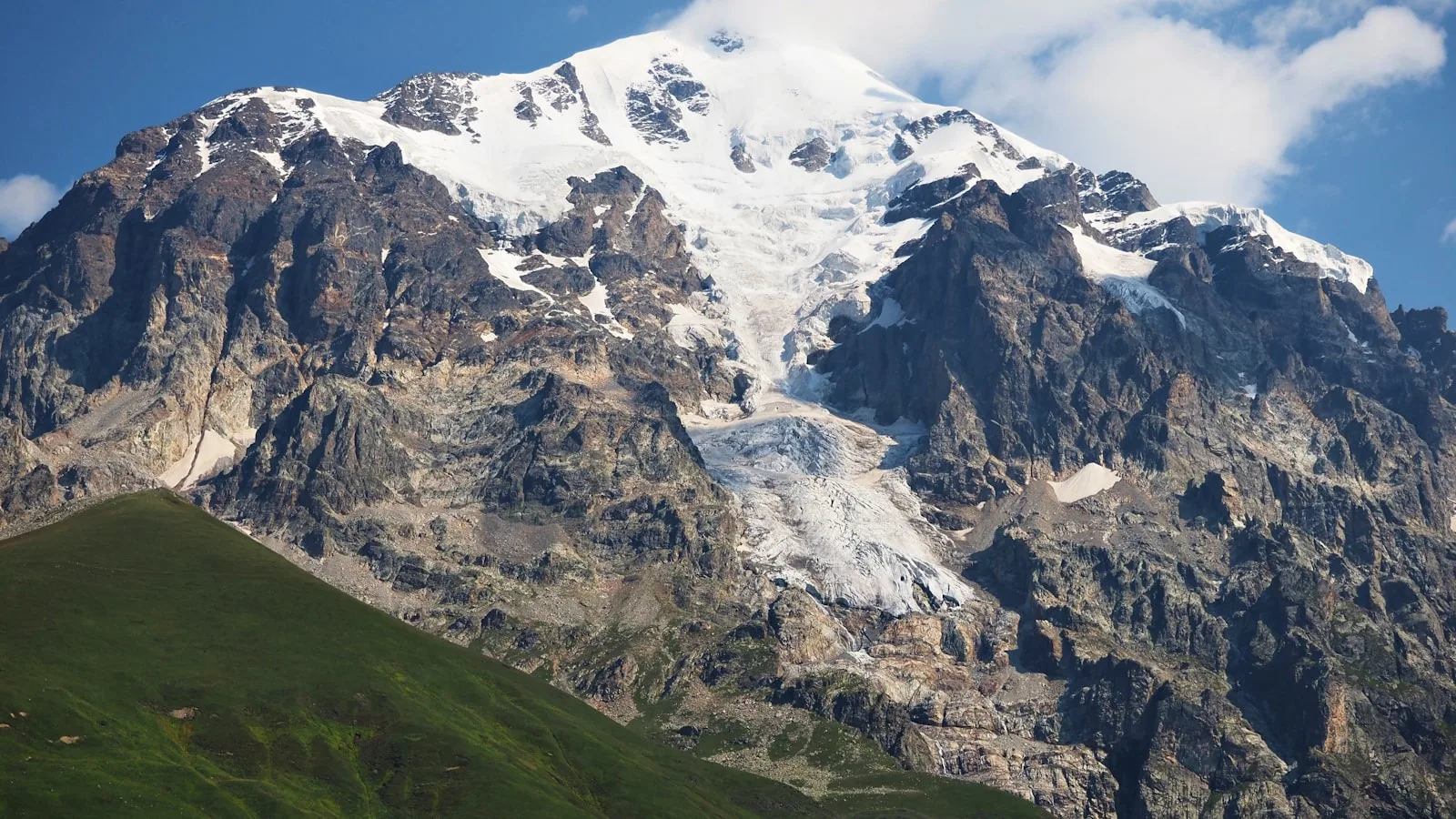 Le glacier Chalaadi : une randonnée accessible depuis Mestia